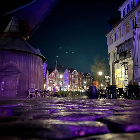 Moderne 2-Zimmer Wohnung! Wlan Und Netflix Inklusive! Zentral Gelegen In Der Historischen Altstadt! Stade Zewnętrze zdjęcie