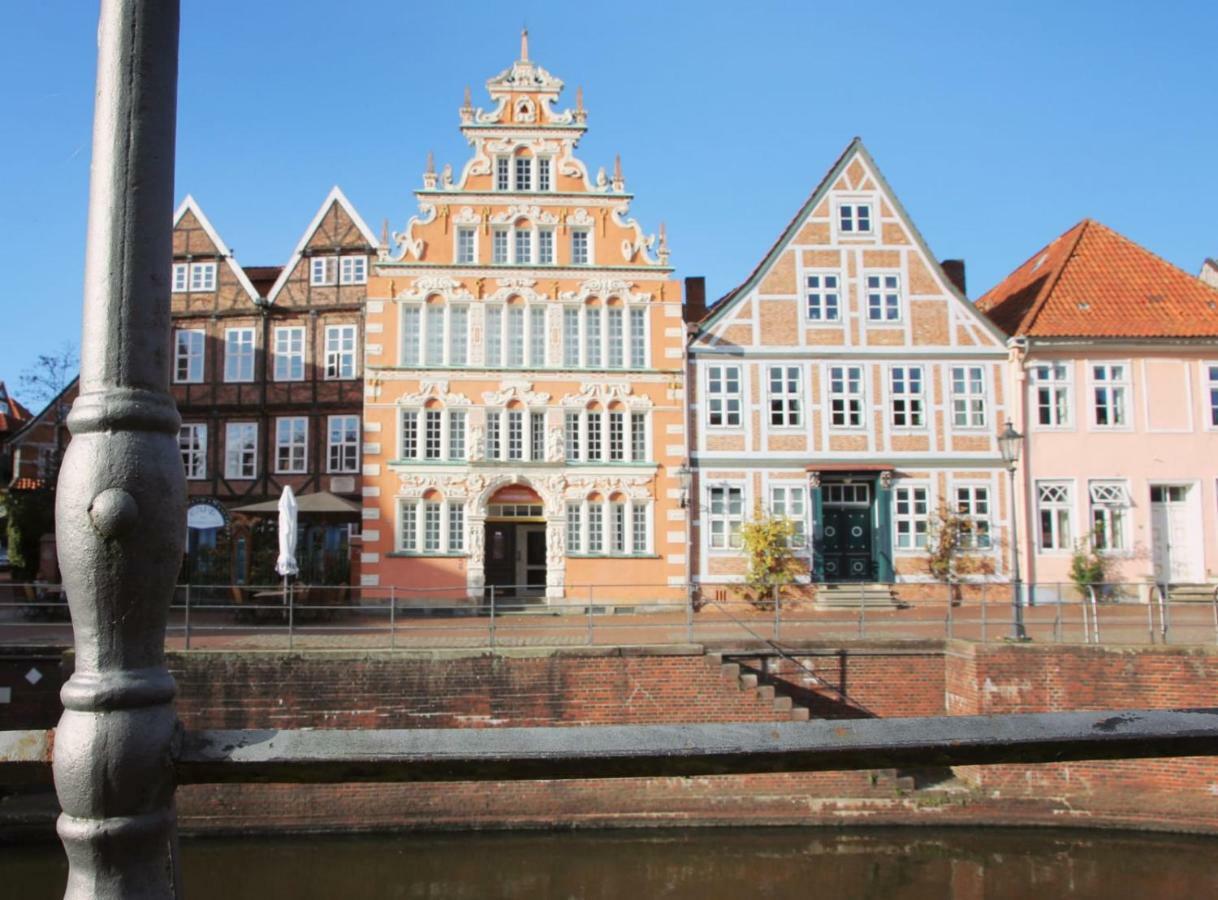 Moderne 2-Zimmer Wohnung! Wlan Und Netflix Inklusive! Zentral Gelegen In Der Historischen Altstadt! Stade Zewnętrze zdjęcie