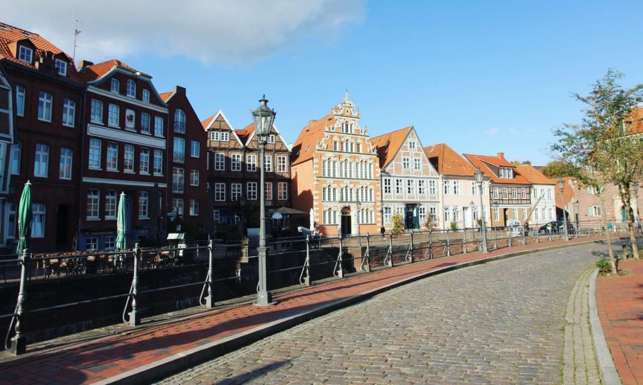 Moderne 2-Zimmer Wohnung! Wlan Und Netflix Inklusive! Zentral Gelegen In Der Historischen Altstadt! Stade Zewnętrze zdjęcie